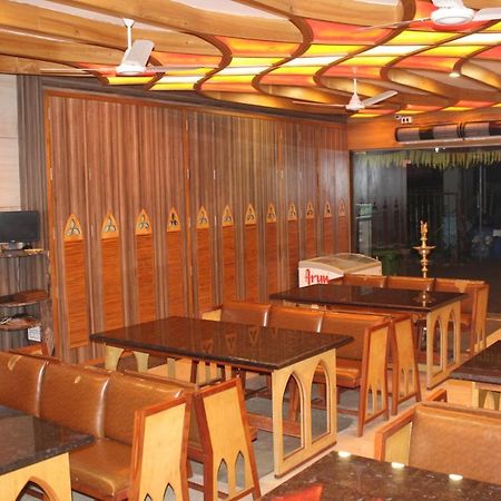Annai In Saravana Bhavan Fine Stay And Restaurant 벨란간니 외부 사진
