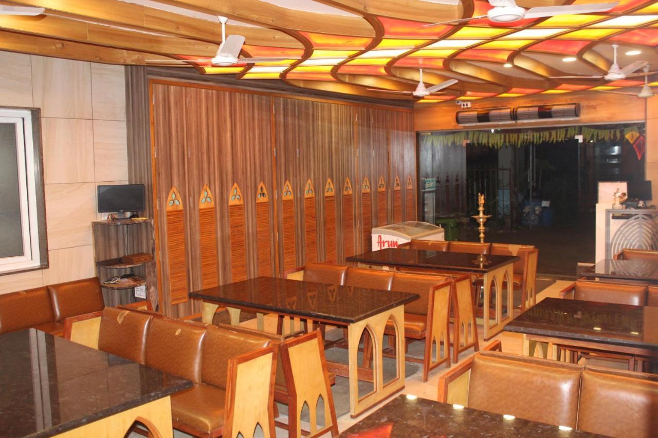 Annai In Saravana Bhavan Fine Stay And Restaurant 벨란간니 외부 사진